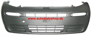 Opel Vivaro 8/01-7/06 predný nárazník 2,5TD čierny s otvormi na hmlovky 