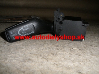 Audi A4 10/04- pačka tempomatu 