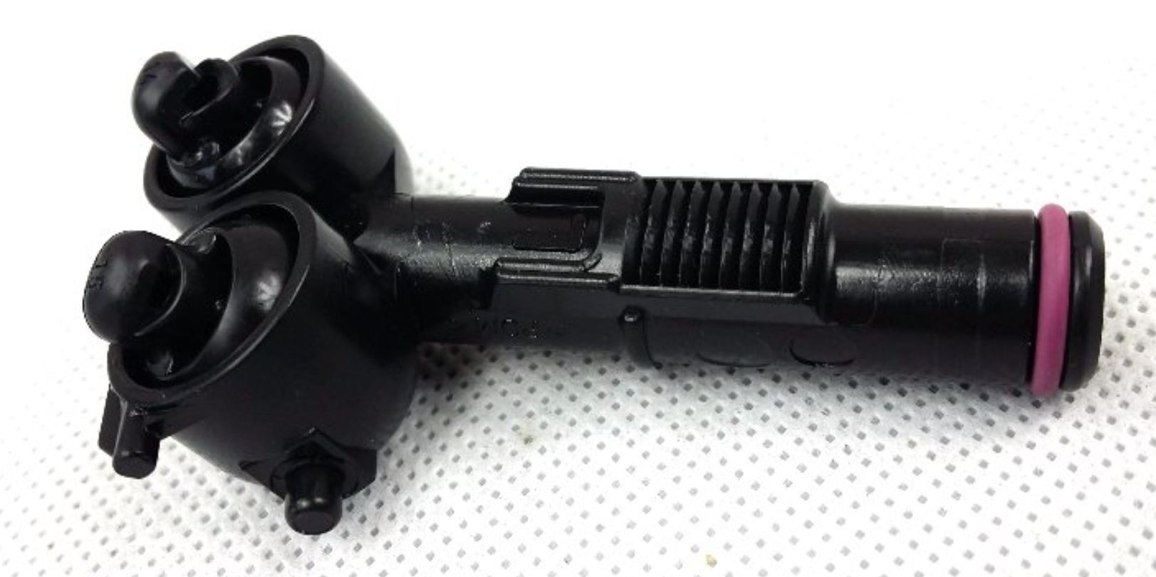 VW Golf 08/03- tryska ostrekovača pravá (originál)
