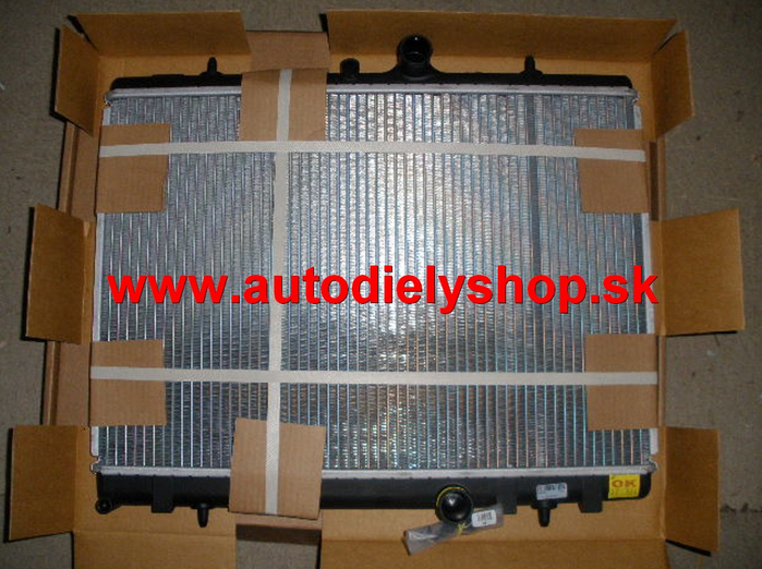 Citroen C5 10/04-1/08 chladič vody 2,0HDi