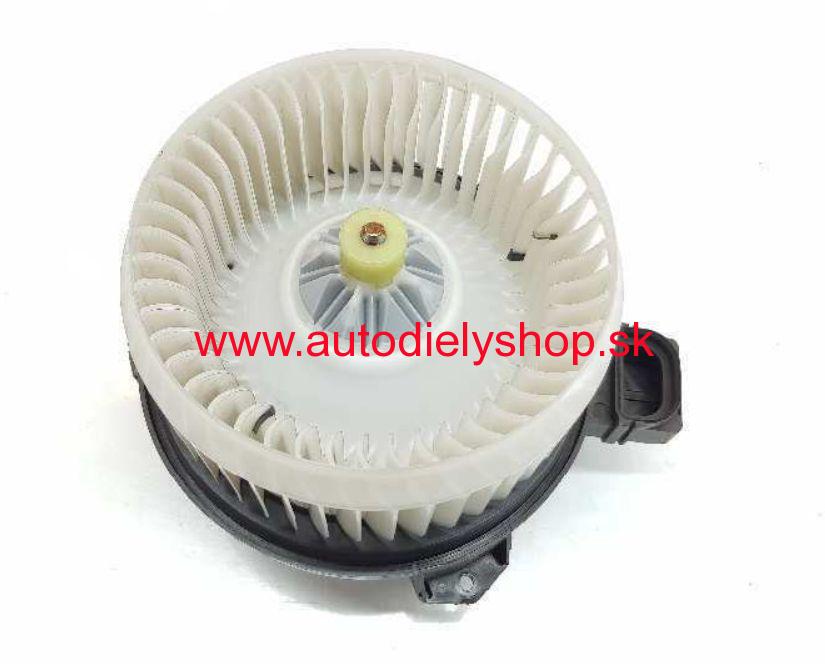 FORD MONDEO 2014- Ventilátor kúrenia /20TDCi/