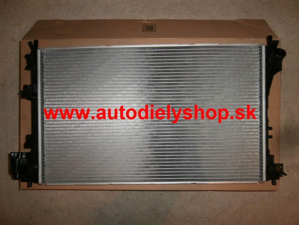 Opel SIGNUM 9/05-08/08 chladič vody 2,2i-3,2V6