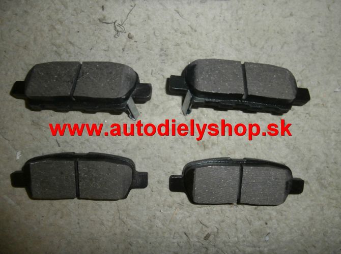 Nissan QASHQAI 2010-2014 zadné platničky Sada / A.B.S /