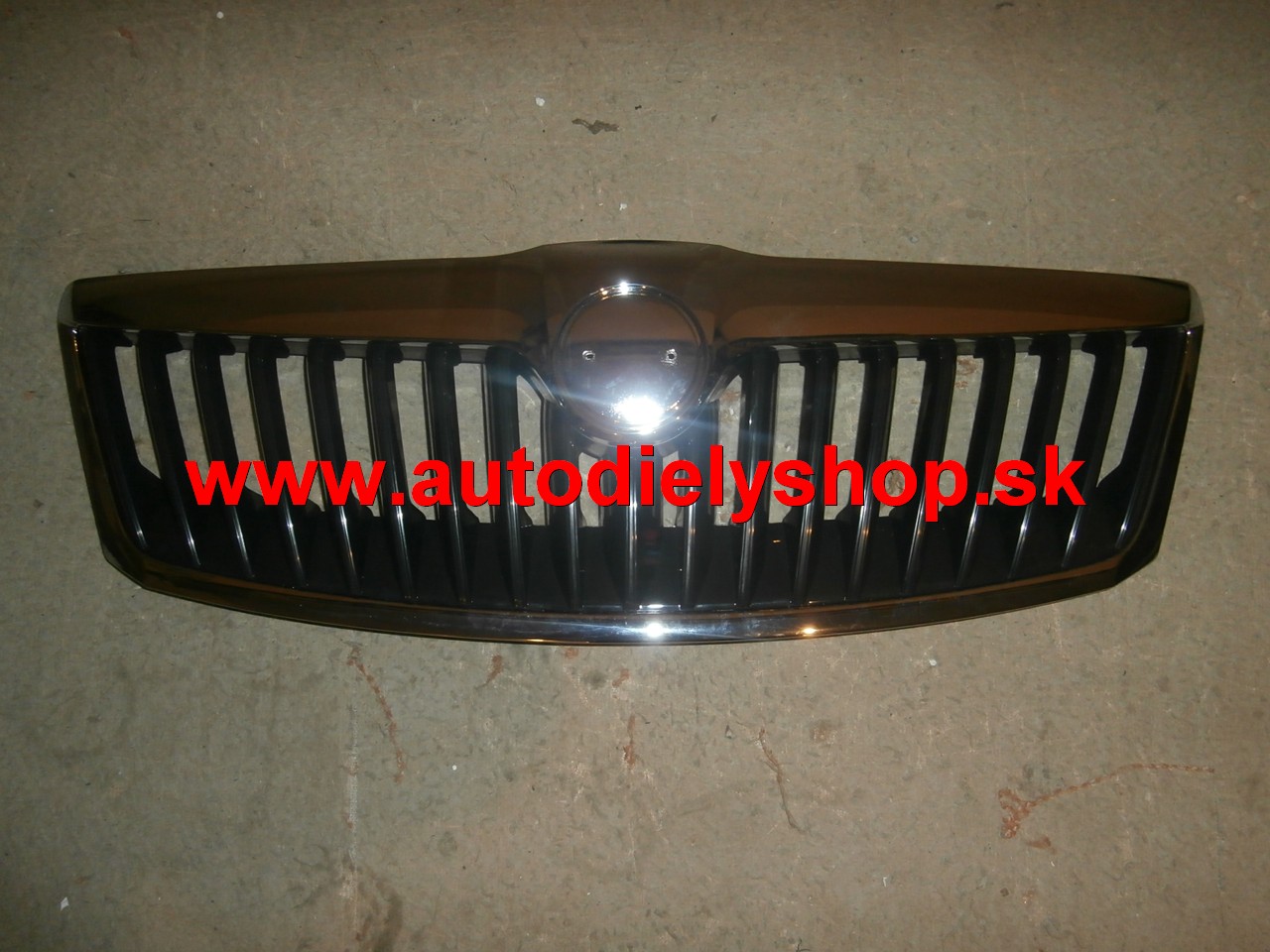 Škoda OCTAVIA II 11/08- predná maska / TOP KVALITA