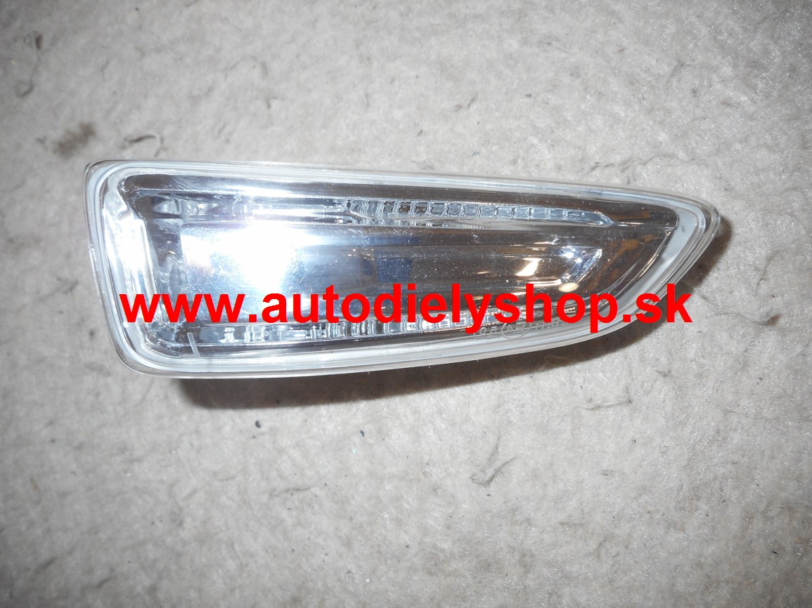 Opel ZAFIRA TOURER C /P12/ 2011- bočná smerovka, Pravá /číra/