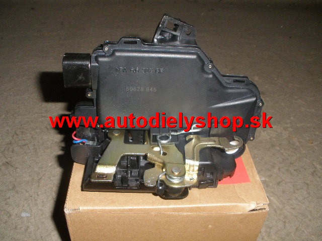  VW GOLF IV 8/97-8/03 zámok zadných dverí s cent. zamknutím,Pravý