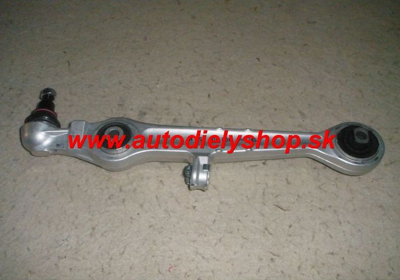Audi A6 97-6/01 predné rameno dolné Pravé / SRL /