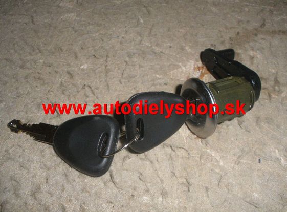 Fiat PUNTO 99-03 1x zámok dverí + 2 x klúč,3dv verziu,Pravý