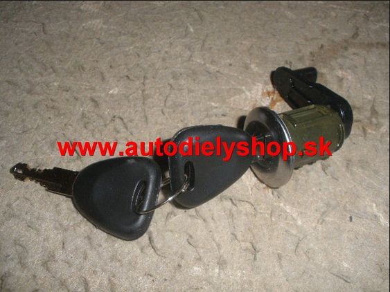 Fiat SEICENTO 5/98- 1x zámok dverí + 2 x klúč,Pravý
