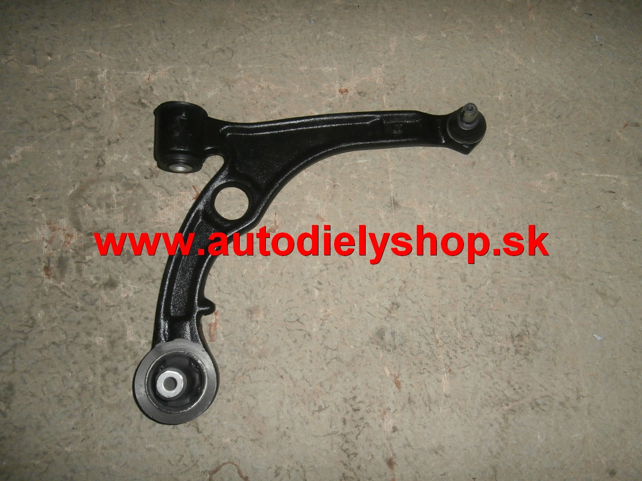 Fiat Stilo 01-spodné rameno Pravé / priemer 14 mm /