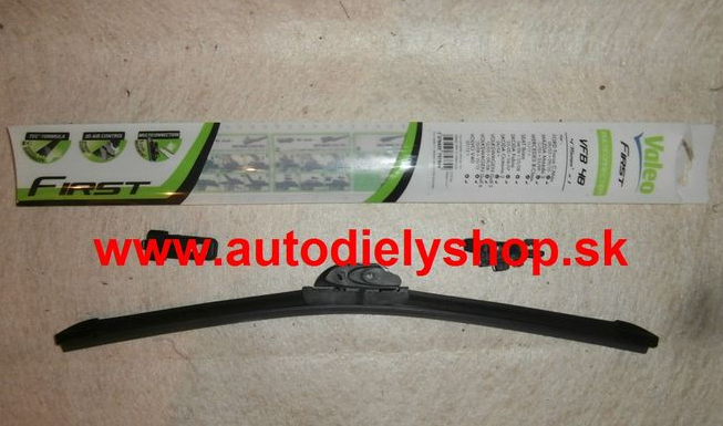 Fiat STILO 10/01- predný stierač 550mm,Lavý / VALEO /
