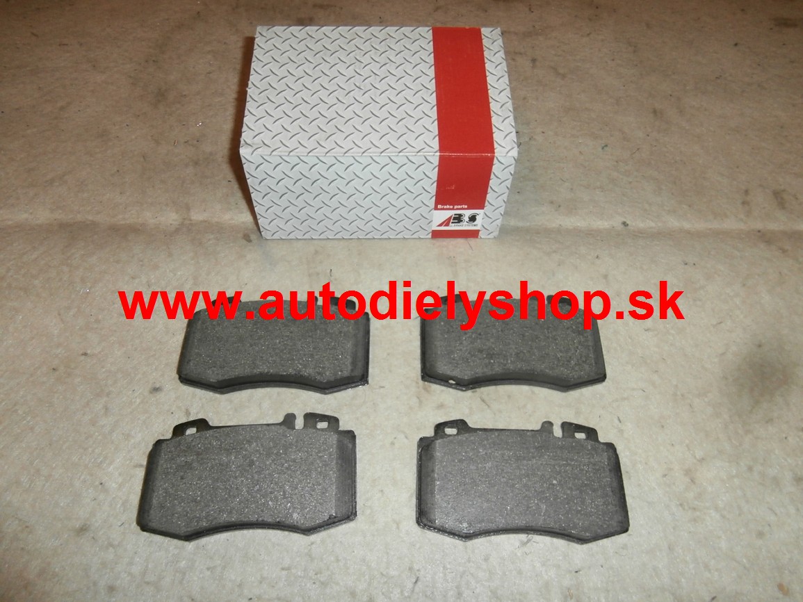 Mercedes M /W163/ 02/98-06/05  Predné brzdové platničky Sada 