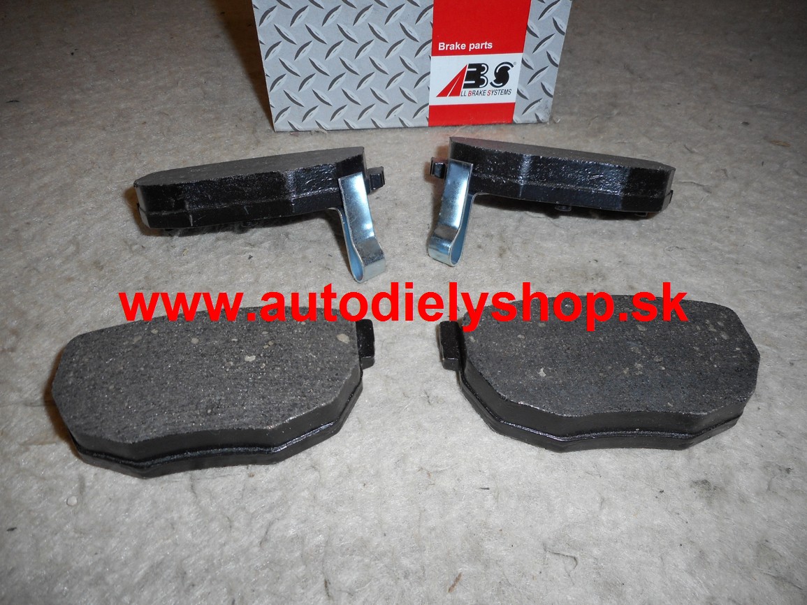 Hyundai SANTA FE 2/01-05 časť ochranneho krytu pod motor P
