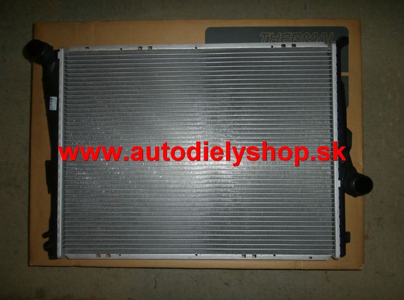 BMW Z4 (E85) 02/03- chladič vody 2,0i-2,2i-2,5i-3,0i-Z4M MANUAL