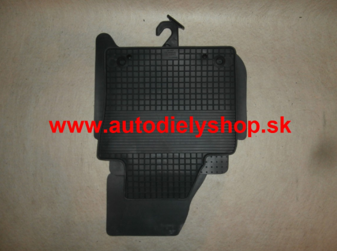 Seat TOLEDO 4/99-11/04 gumové koberce čierne 4ks