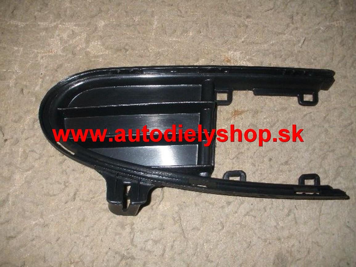 VW Sharan 95-4/00 kryt v nárazníku Pravý 