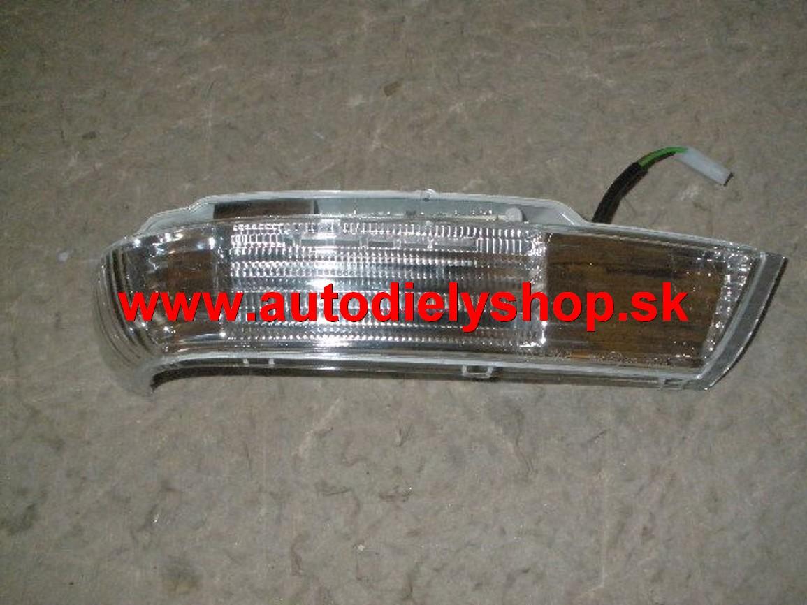 VW TOUAREG 11/02-12/06 smerovka v zrkadle Pravá 