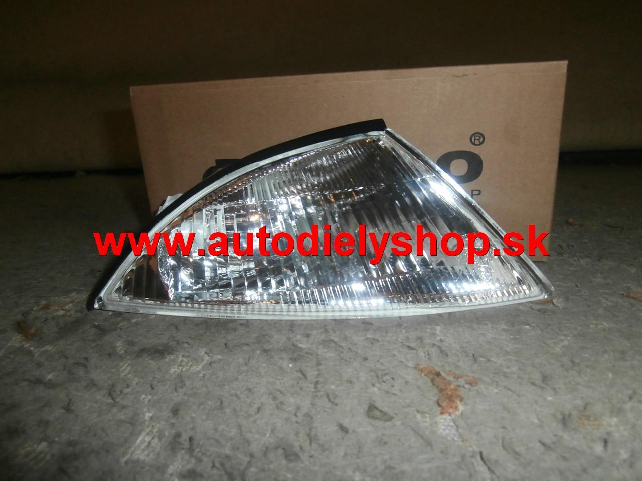  Mitsubishi CARISMA 95-4/00 smerovka pravá 