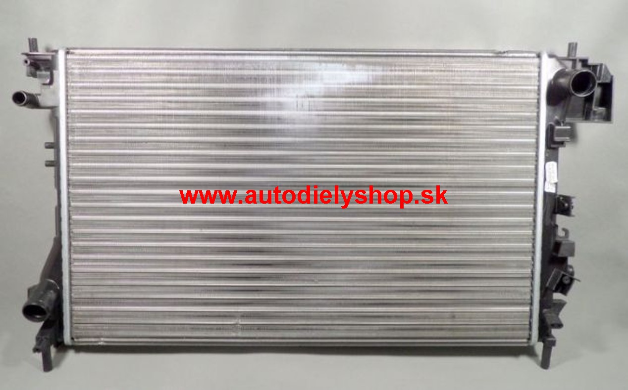 Opel SIGNUM 5/03-8/05 chladič vody 3,0 CDTI