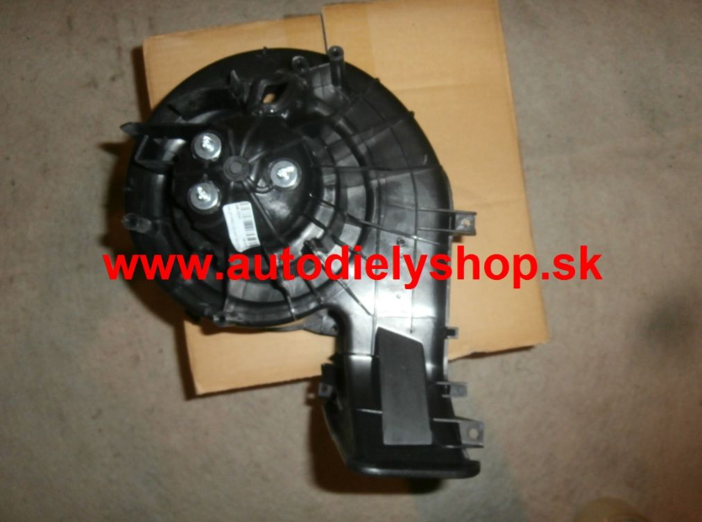 Opel SIGNUM 9/05-08/08 ventilátor kúrenia/ automatická klíma /