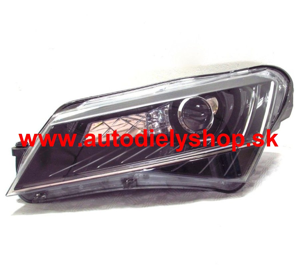 Škoda SUPERB III 5/2015- Predné svetlo, ľavé /HELLA/- D3S+LED, adaptivne dialkov