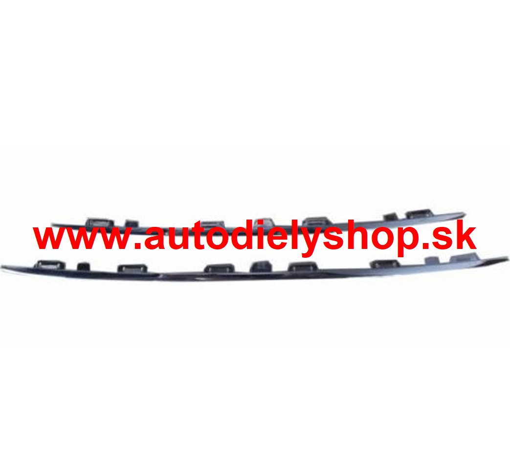 Peugeot 308 2013- Chromové lišty prednej masky
