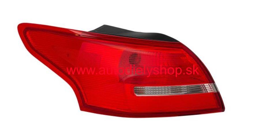 Ford FOCUS 10/2014- zadné svetlo Lavé, vonkajšie / sedan
