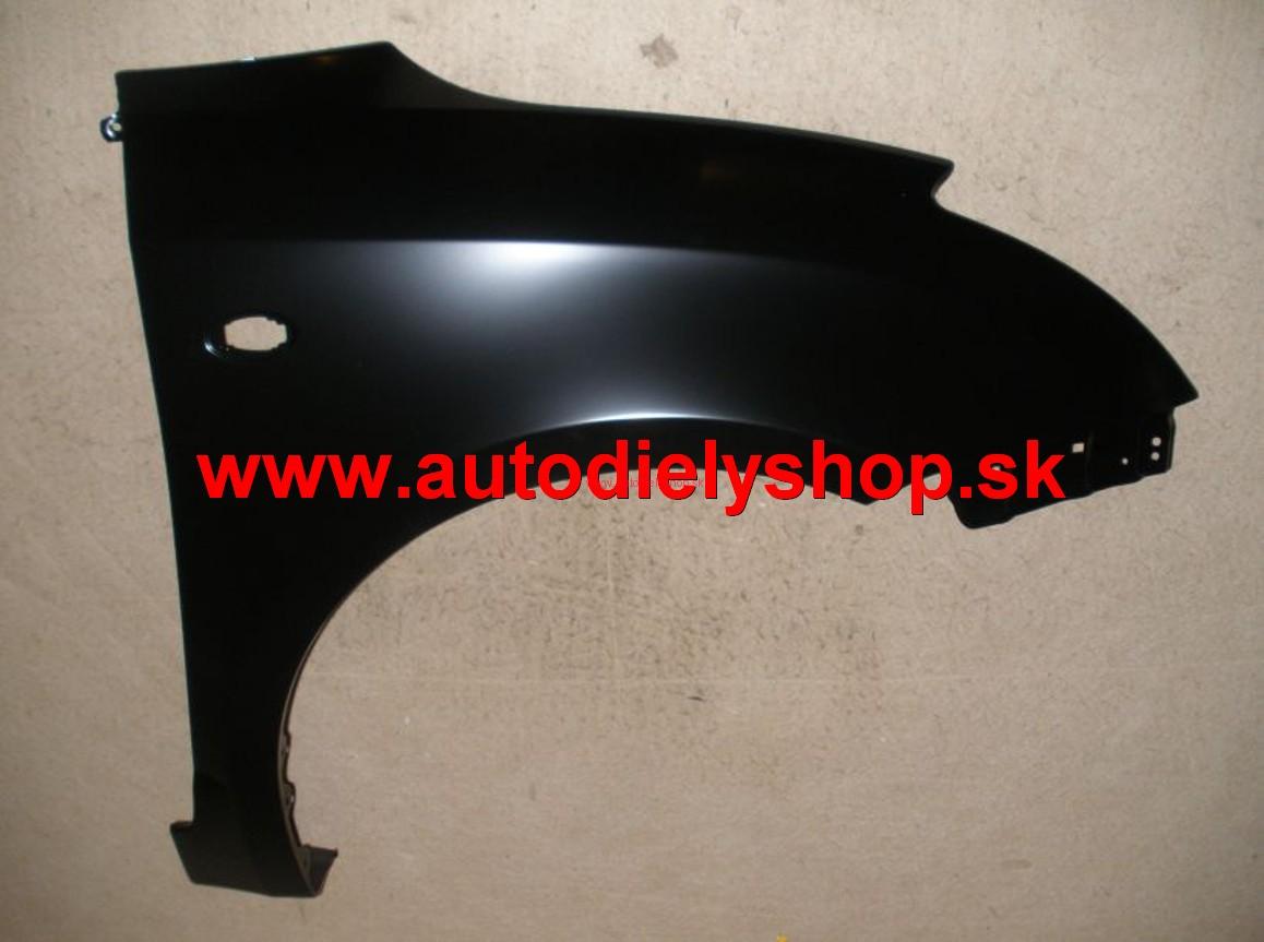 Suzuki SWIFT 05 -predný blatník pravý 