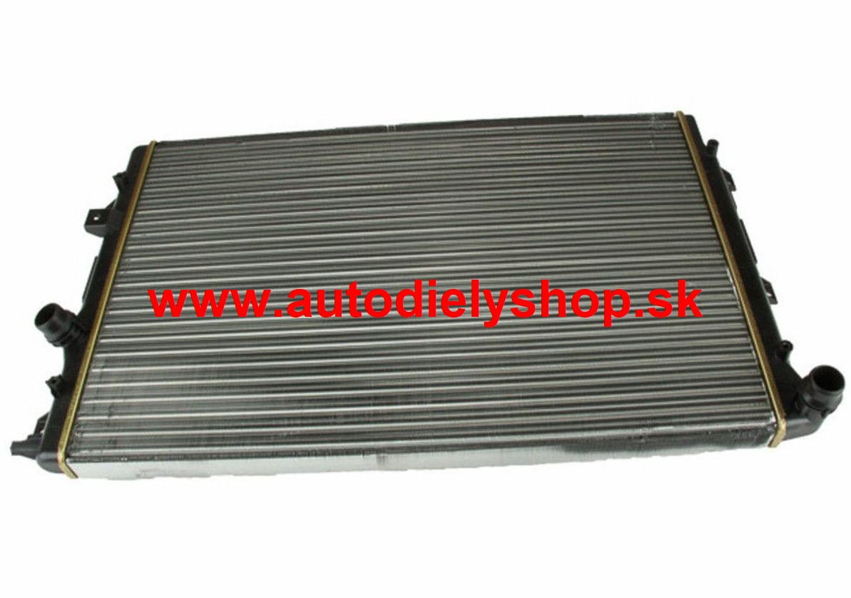 VW TIGUAN 07/11- Chladič vody /pre motor 1,4TSi-2,0TFSi-2,0TSi-2,0TDi/ NISSENS