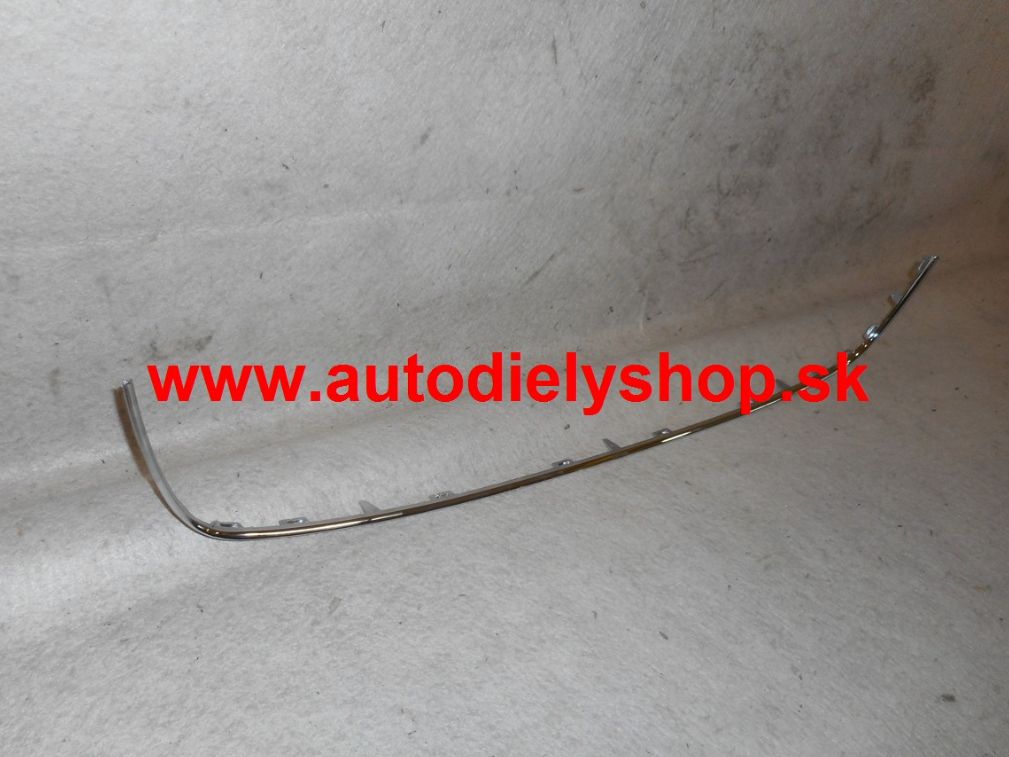 VW TOURAN 05/10- Chromová lišta strednej mriežky predného nárazníka