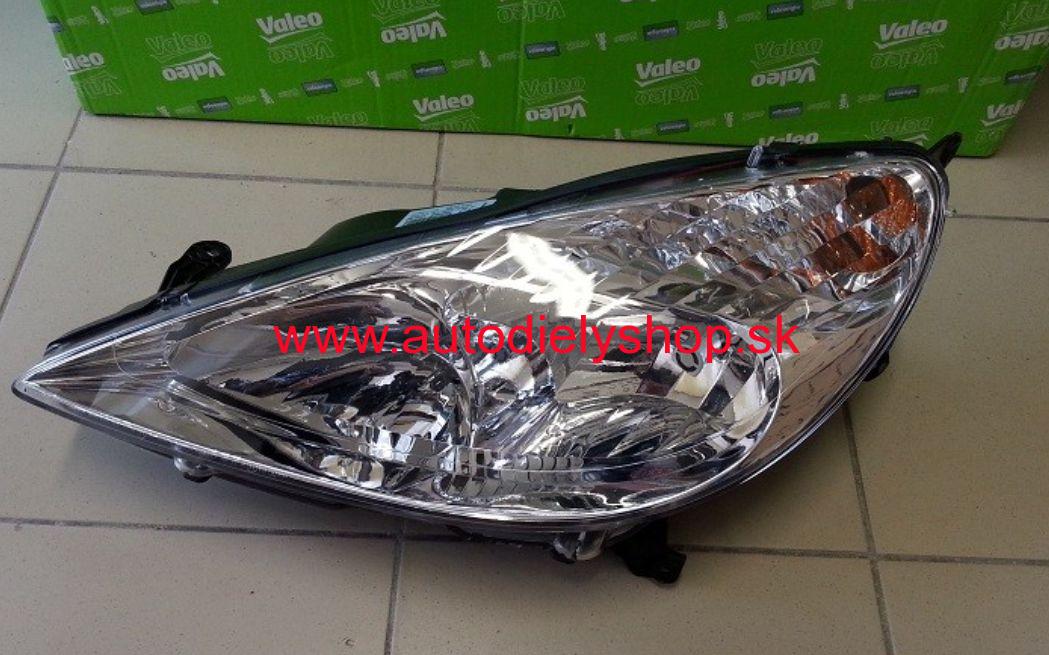 Peugeot 607 3/00- Predné svetlo Lavé /VALEO/