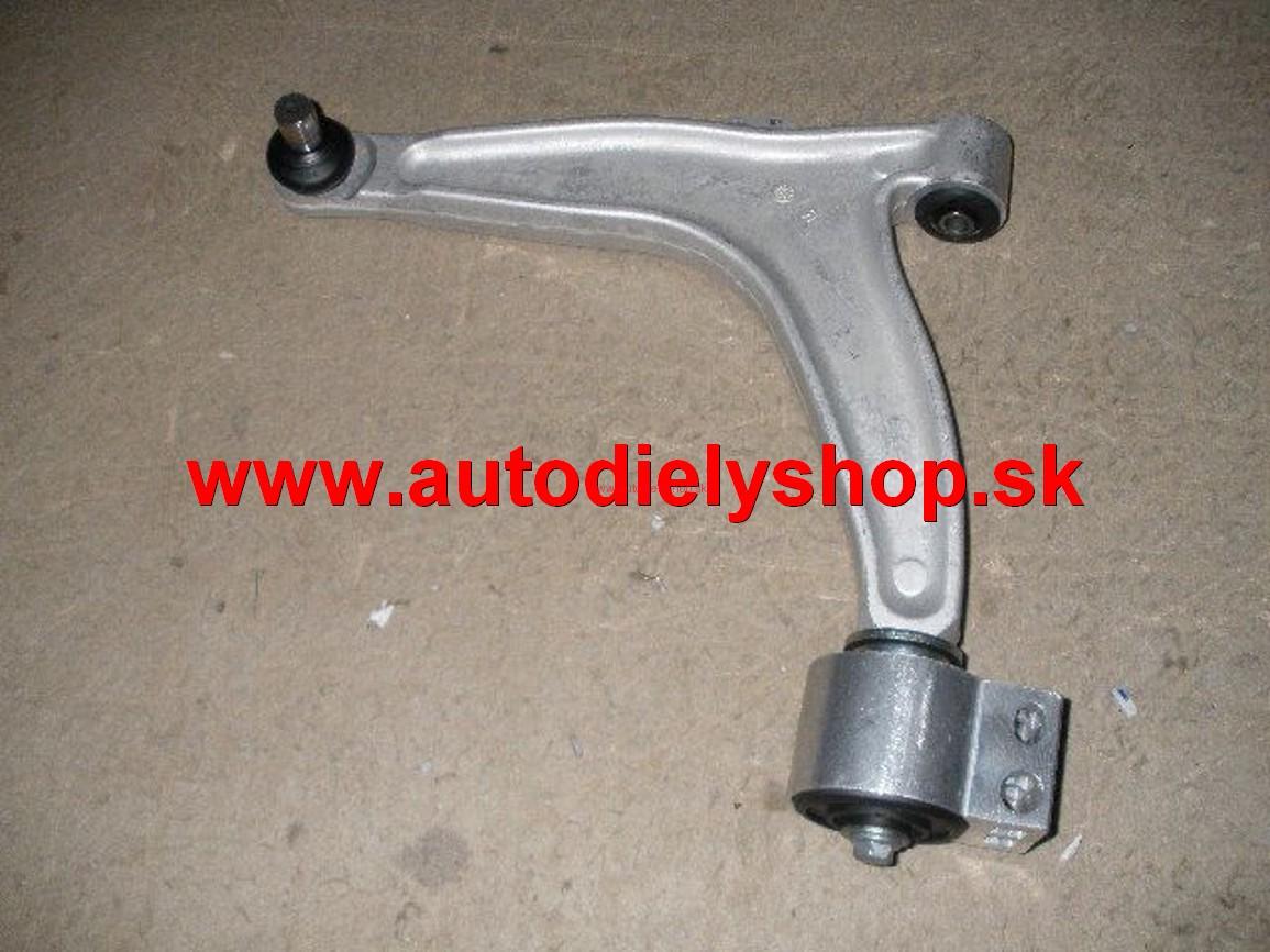 Opel SIGNUM 5/03-8/05 predné rameno Ľavé 