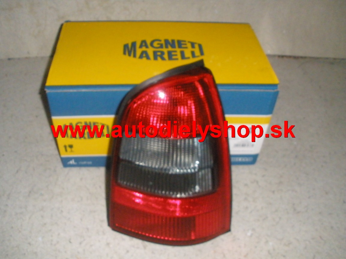 Opel Vectra 99-02 zadné svetlo pravé - dymové na KOMBI 	