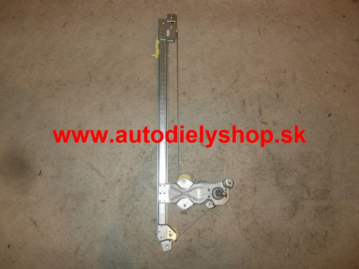  Opel VIVARO 8/01-7/06 mechanické  sťahovanie okna predné Pravé 