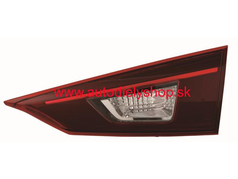 Mazda 3 09/2013- zadné svetlo Pravé / vnútorné / SEDAN
