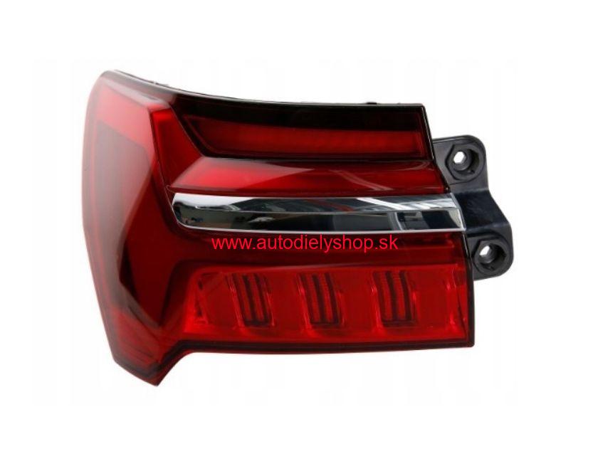 Audi A6 6/2018- zadné svetlo LED Lavé / s chrómovou lištou
