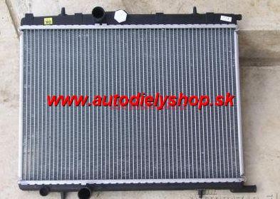 Peugeot 406 9/00-4/04 chladič vody 2,2HDi s AC 
