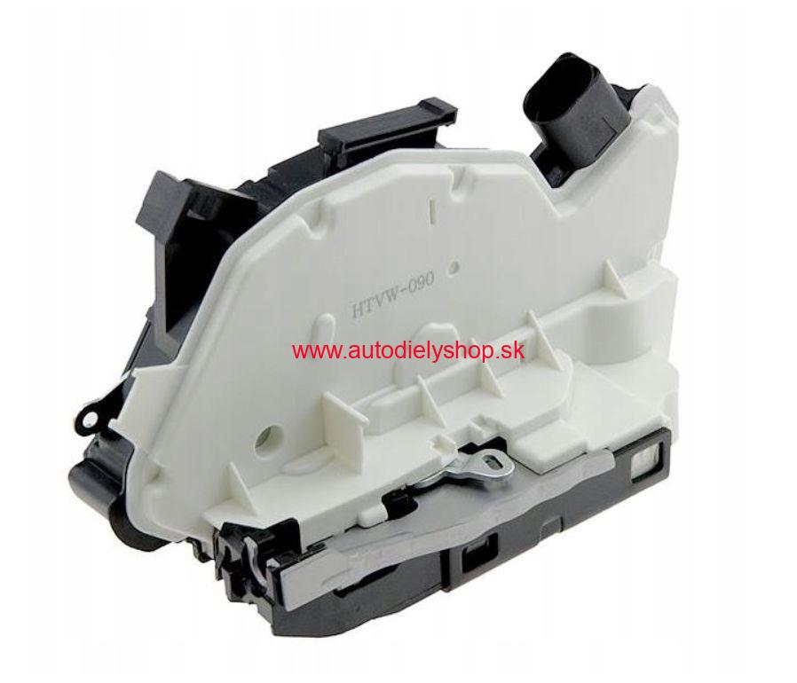 Ľavý zámok zadných dverí /vnútorný/