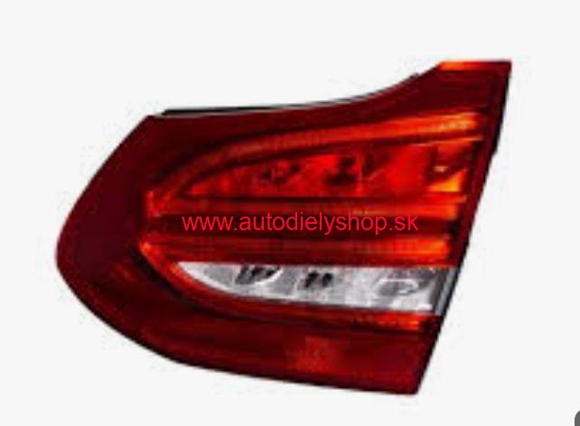Mercedes W205 C 12/2013- zadné LED vnútorné svetlo Pravé / KOMBI / full LED