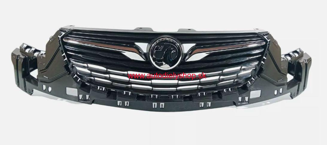Opel CROSSLAND X 3/2017- maska s chrómovými lištami