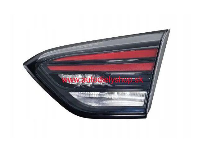 Opel CROSSLAND X 3/2017- zadné svetlo Pravé / vnútorné / LED