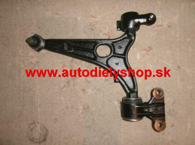  Peugeot 807 6/02- spodné rameno Lavé 