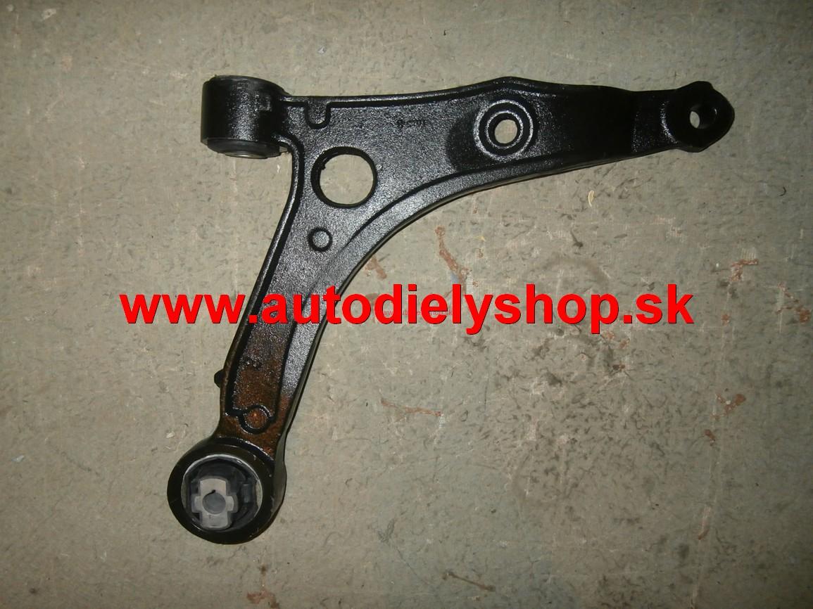 Peugeot BOXER 06- spodné rameno Pravé 1,7t-2,0t 