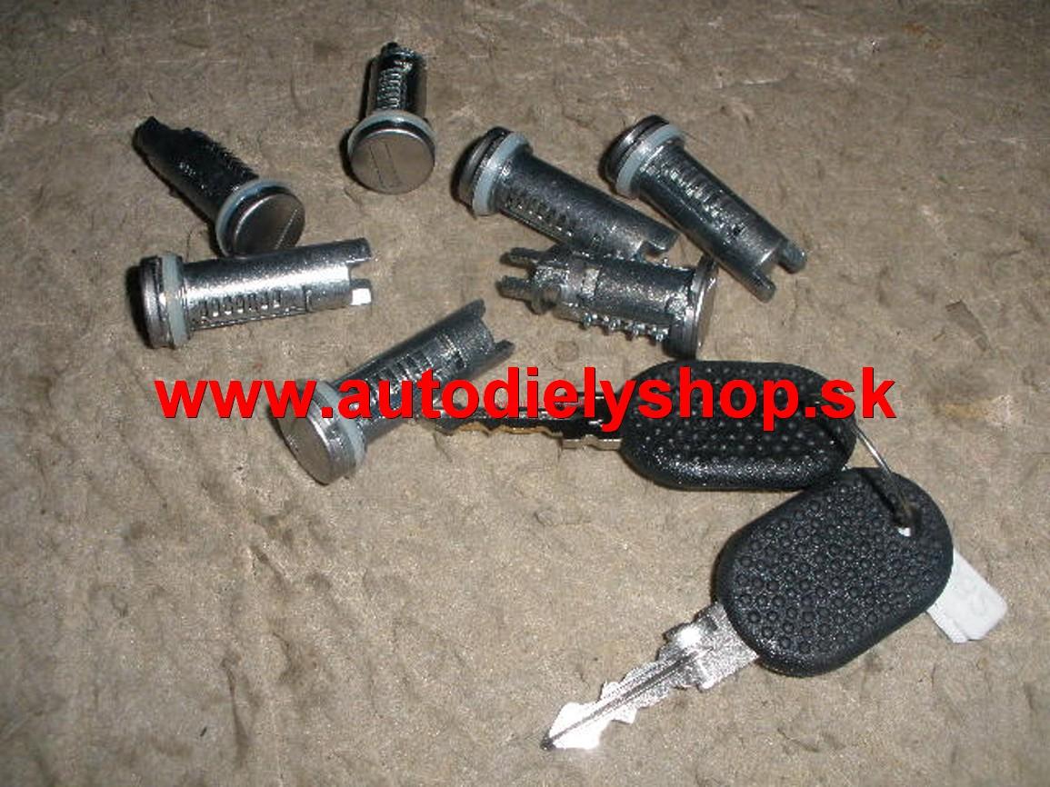 Peugeot BOXER 7/94-7/02 súprava zámkov so 7 vložkami 