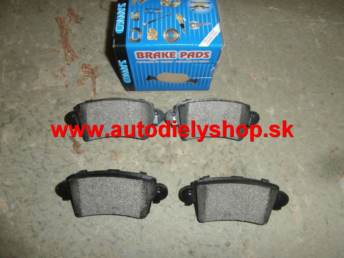  Renault MASTER 8/00-03 zadné platničky 1,9DCi-2,2DCi-2,5DCi 