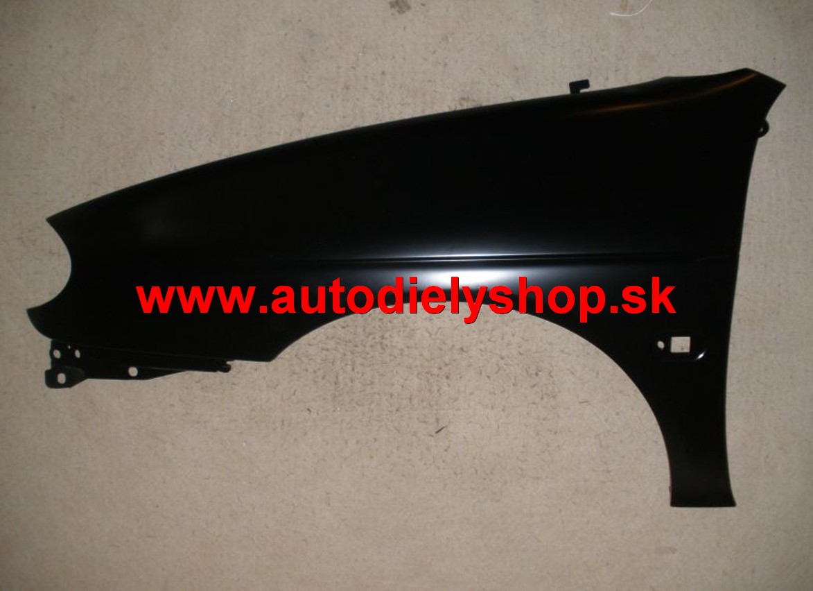  Renault Megane 3/99-11/02 blatník ľavý. 