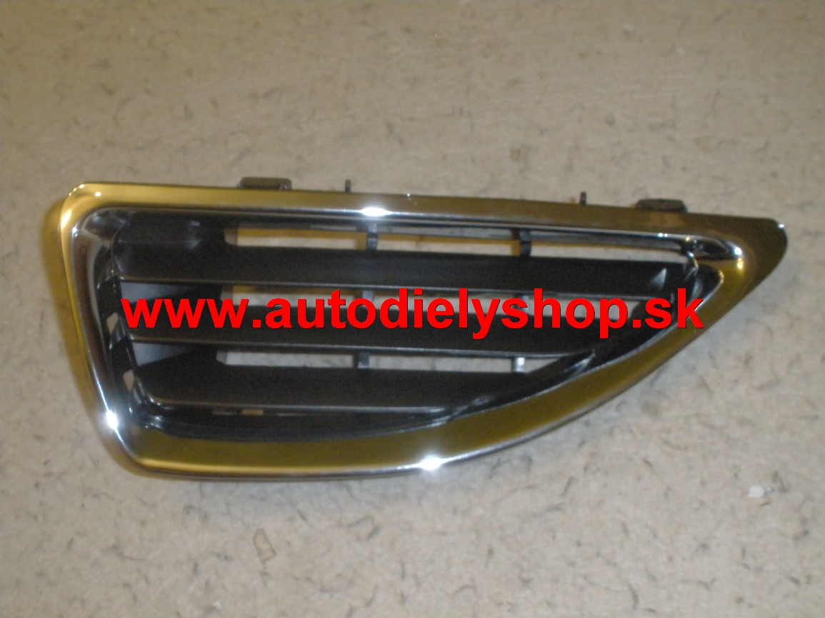  Renault Megane 3/99-11/02 maska kapoty pravá 	