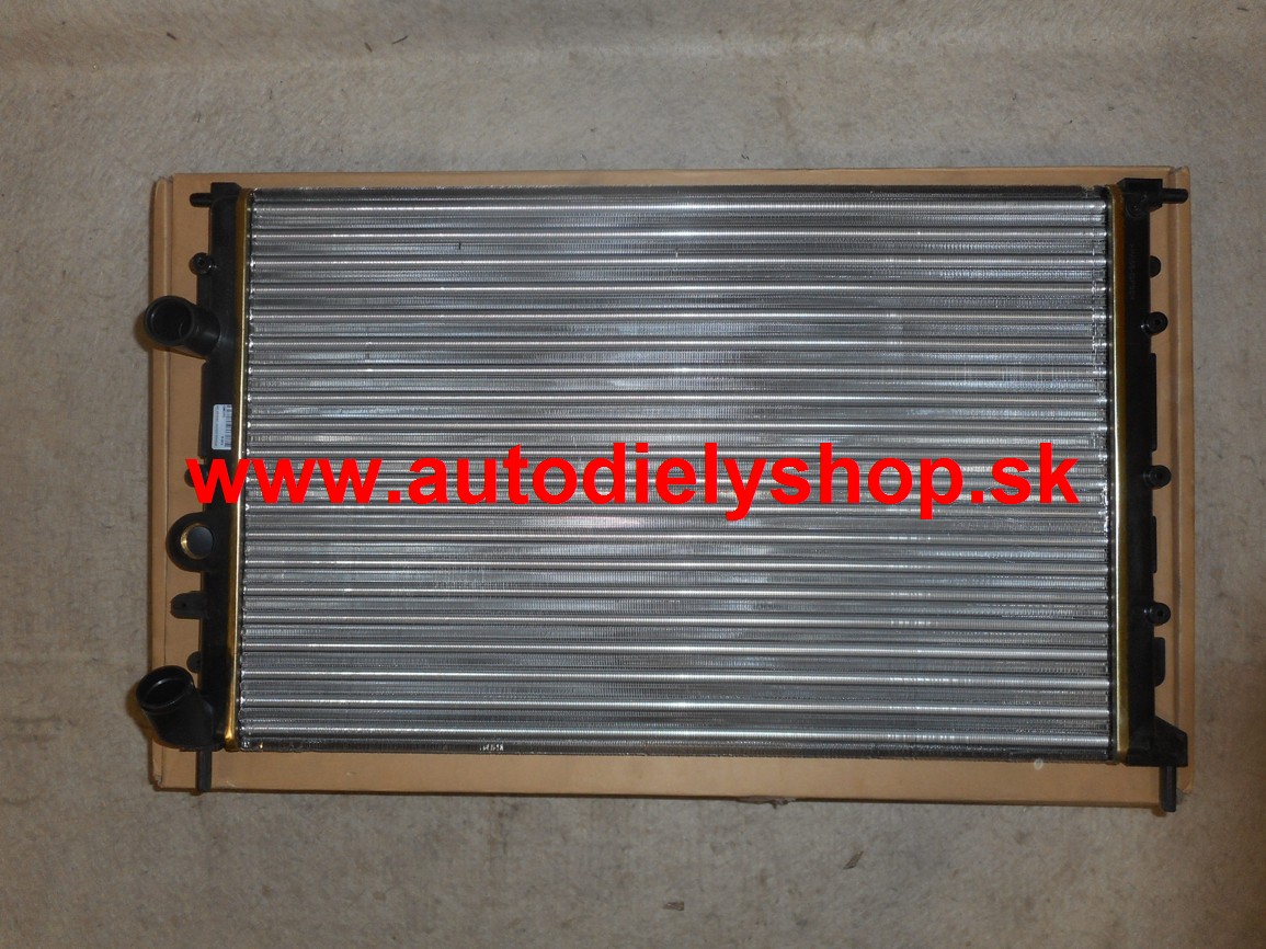 Renault Scenic 96-8/99 chladič vody 1,4i-1,6i-1,9DTi bez AC 