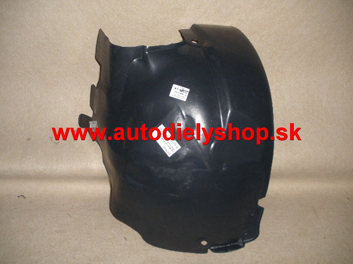  Renault Scenic 96-8/99 predný podblatnik Pravý /zadná čast/ 