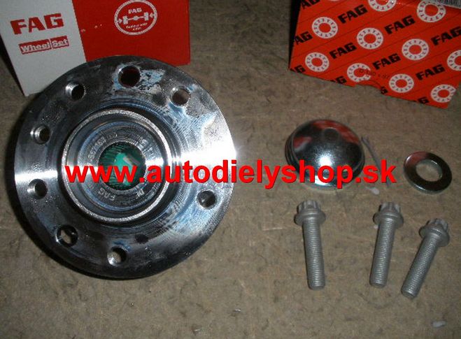 Renault SCENIC 1/96-8/99 zadný náboj kolesa Pravý s ABS 